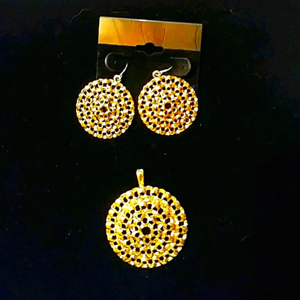 3 for $15 - Goldtone Earrings and Pendant
